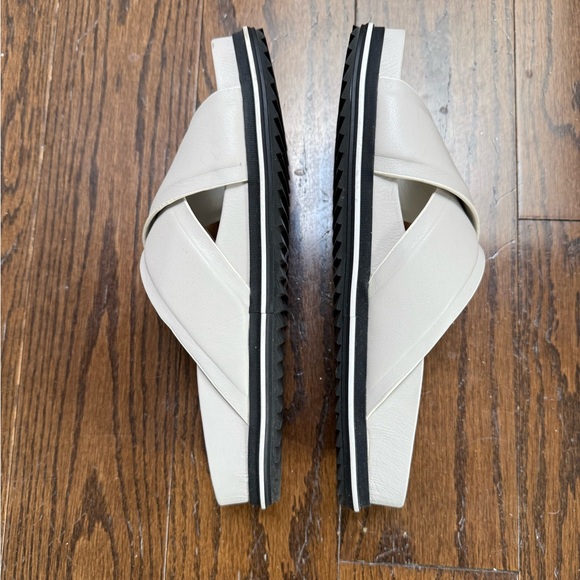 J/Slides Women's Cream Slide Sandals - Picture 3 of 10